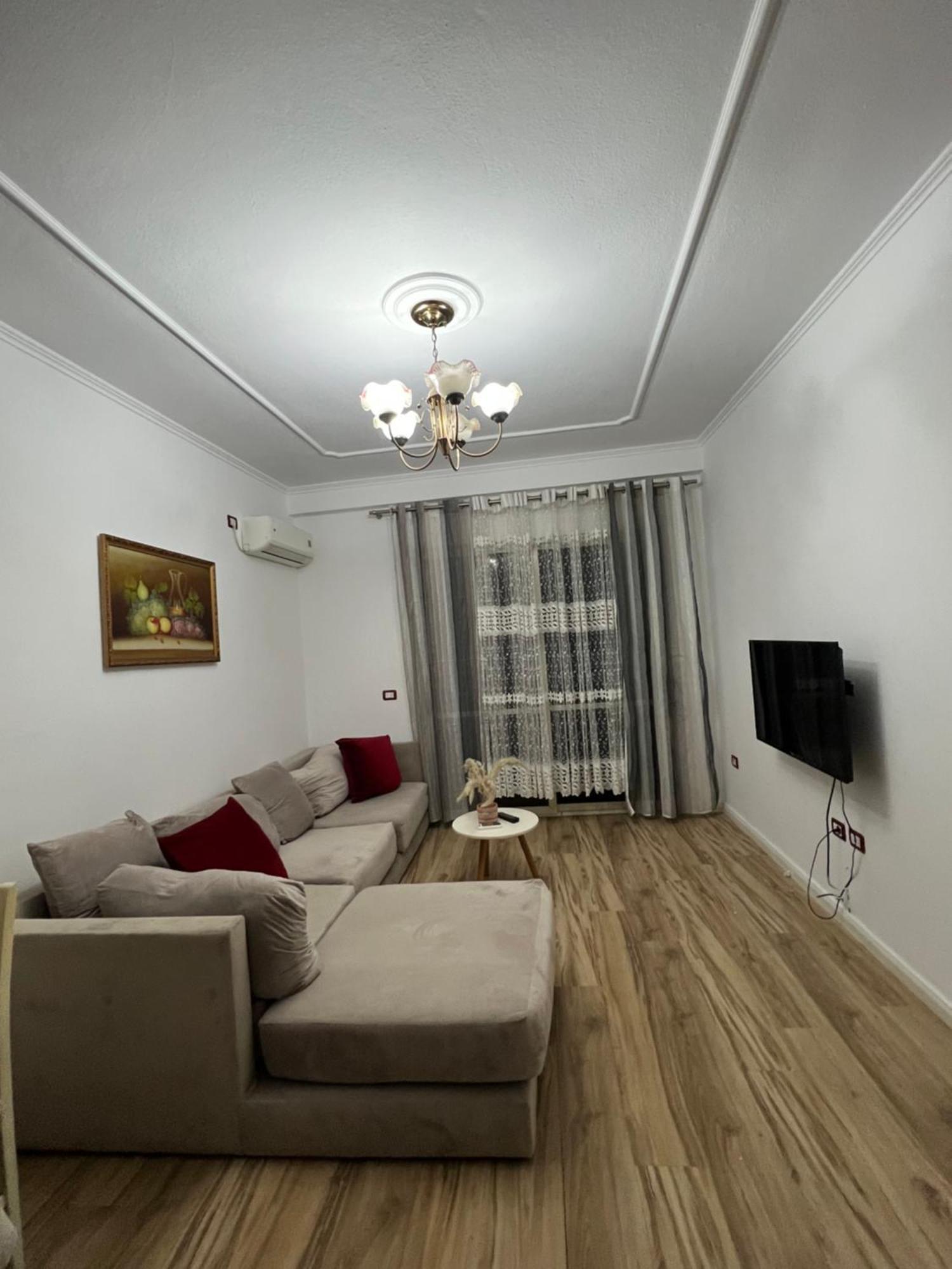 Appartement Sjsjksdbbd à Tirana Extérieur photo
